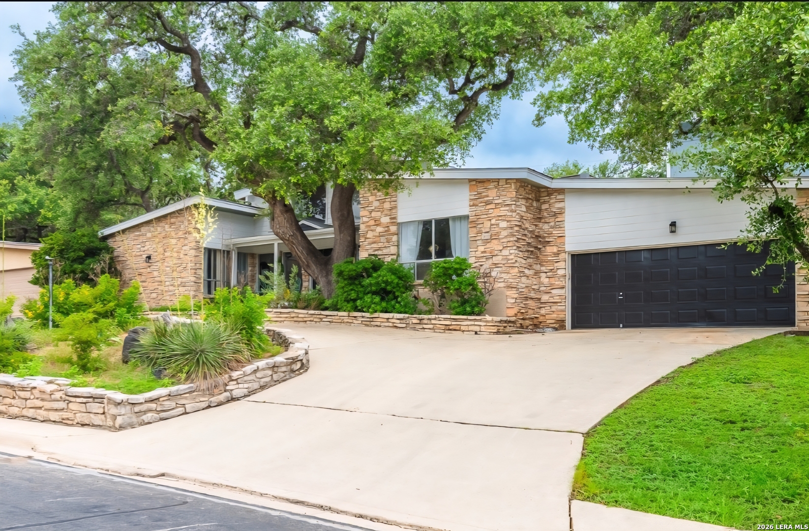 3223 OLD BLUE RIDGE ST, San Antonio, TX 78230