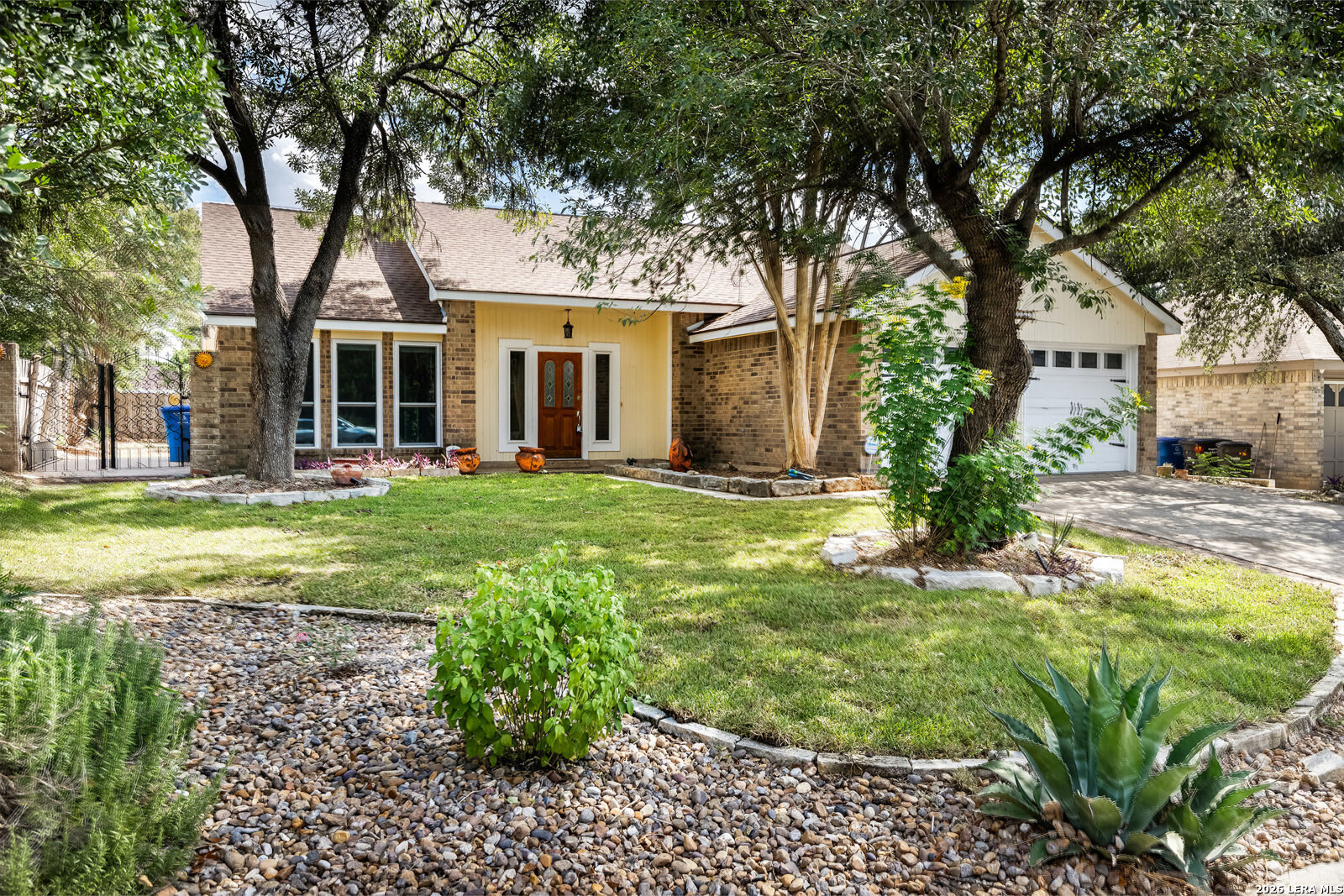 8839 WELLES EDGE DR, San Antonio, TX 78240