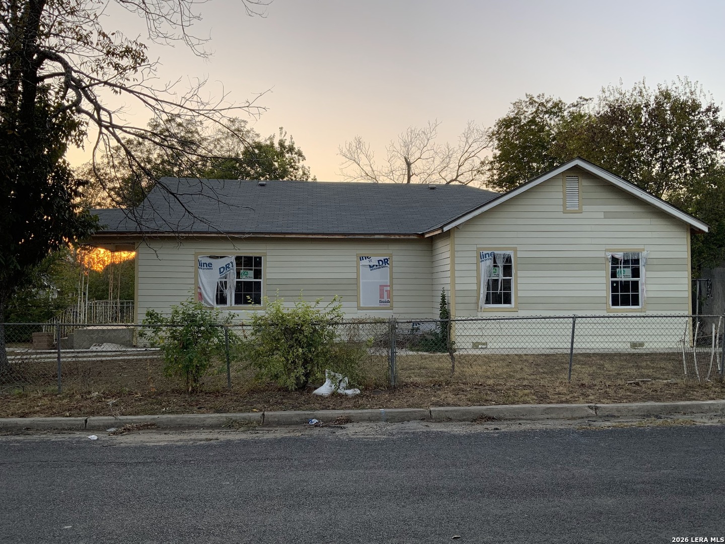 341&343 Avondale Ave