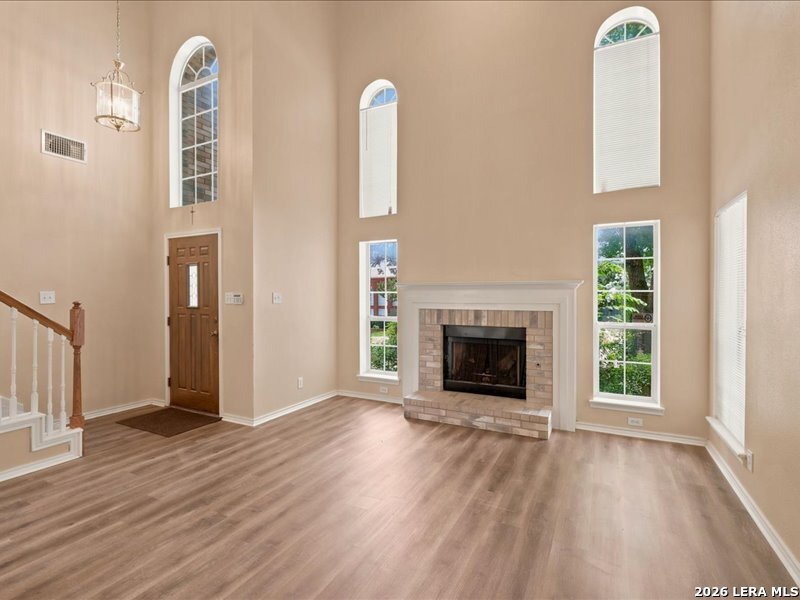 1st Living Area