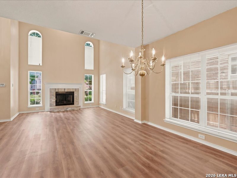 1st Living Area