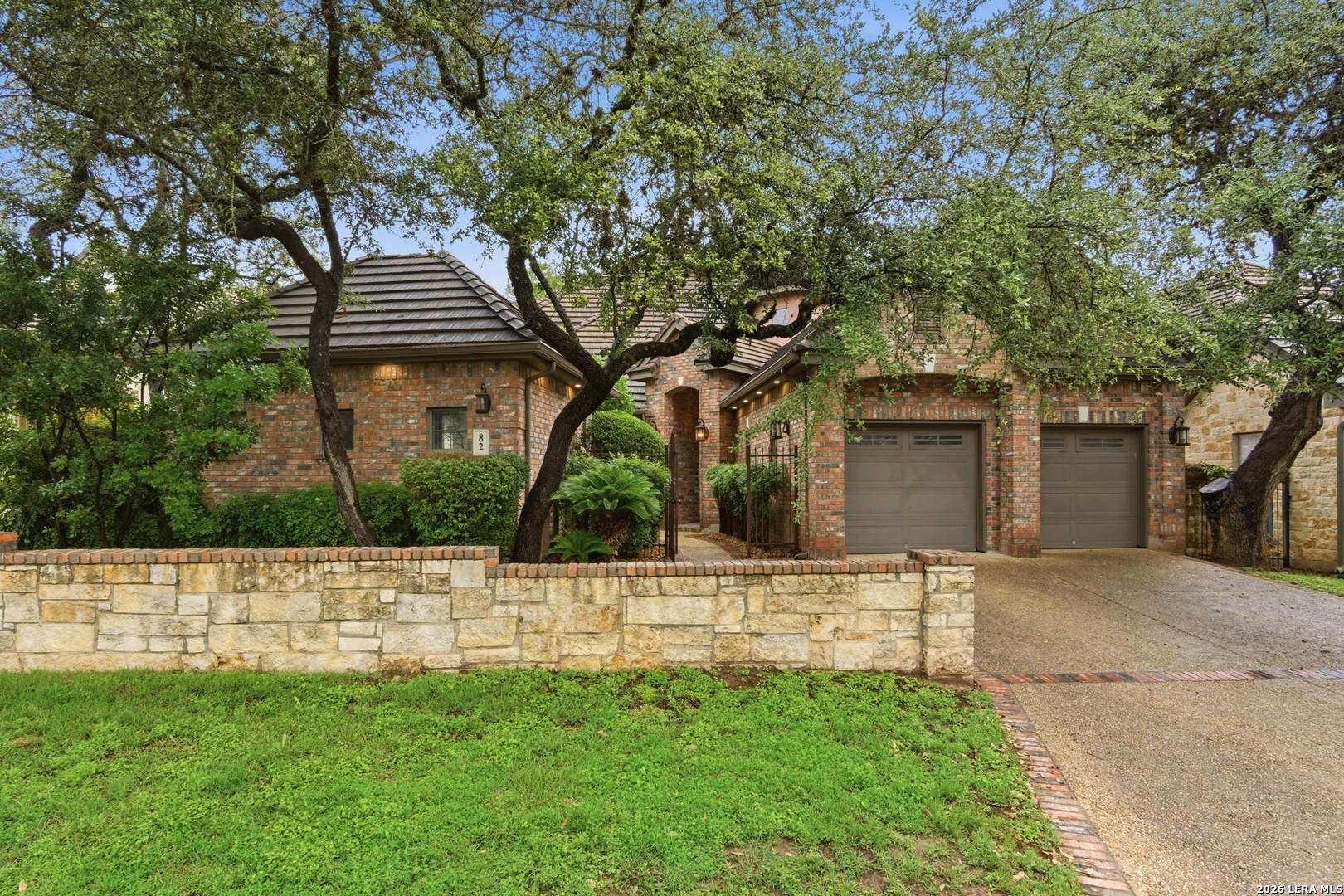 82 Westcourt Ln