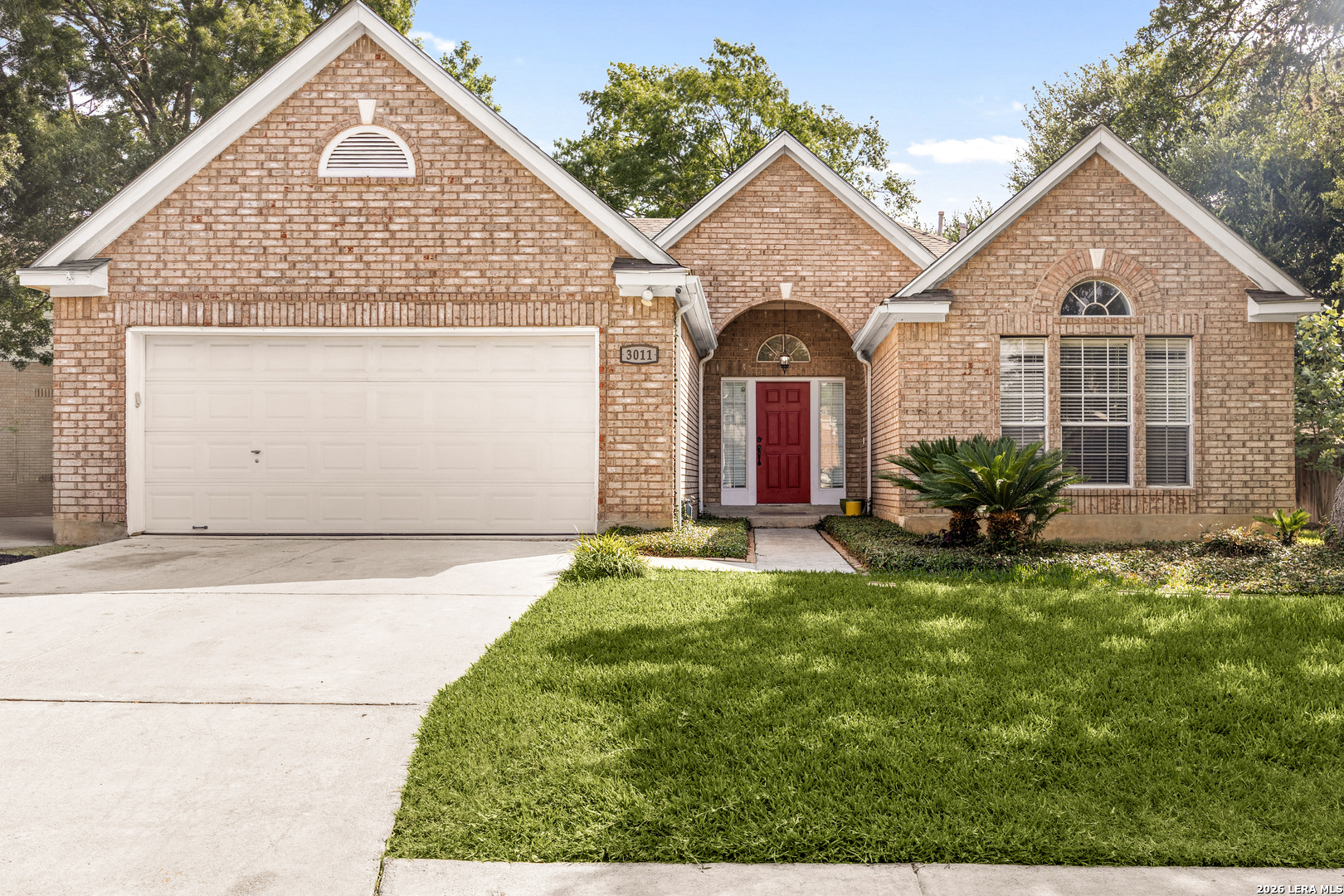 3011 FALL CREST DR, San Antonio, TX 78247