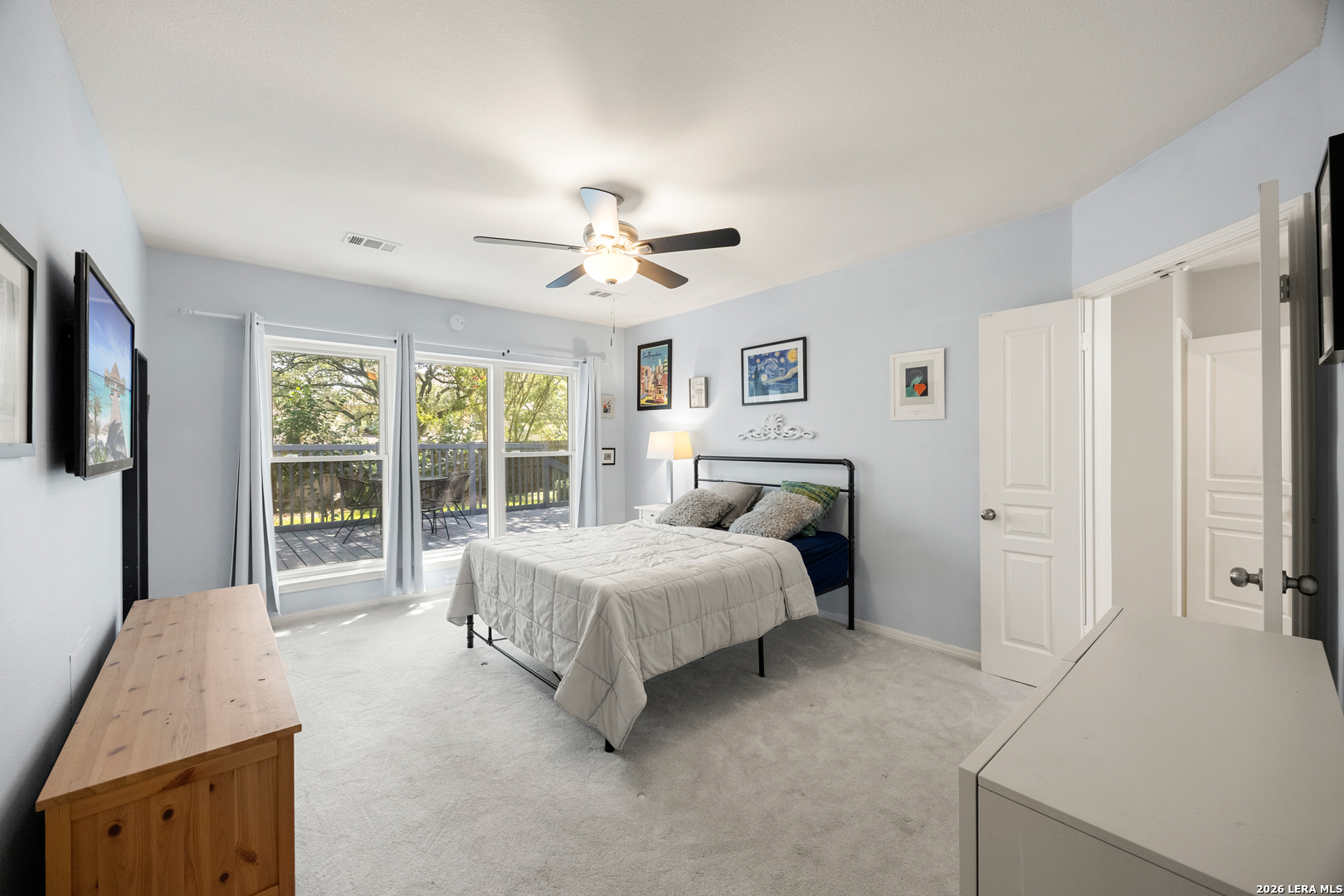 3011 FALL CREST DR, San Antonio, TX 78247