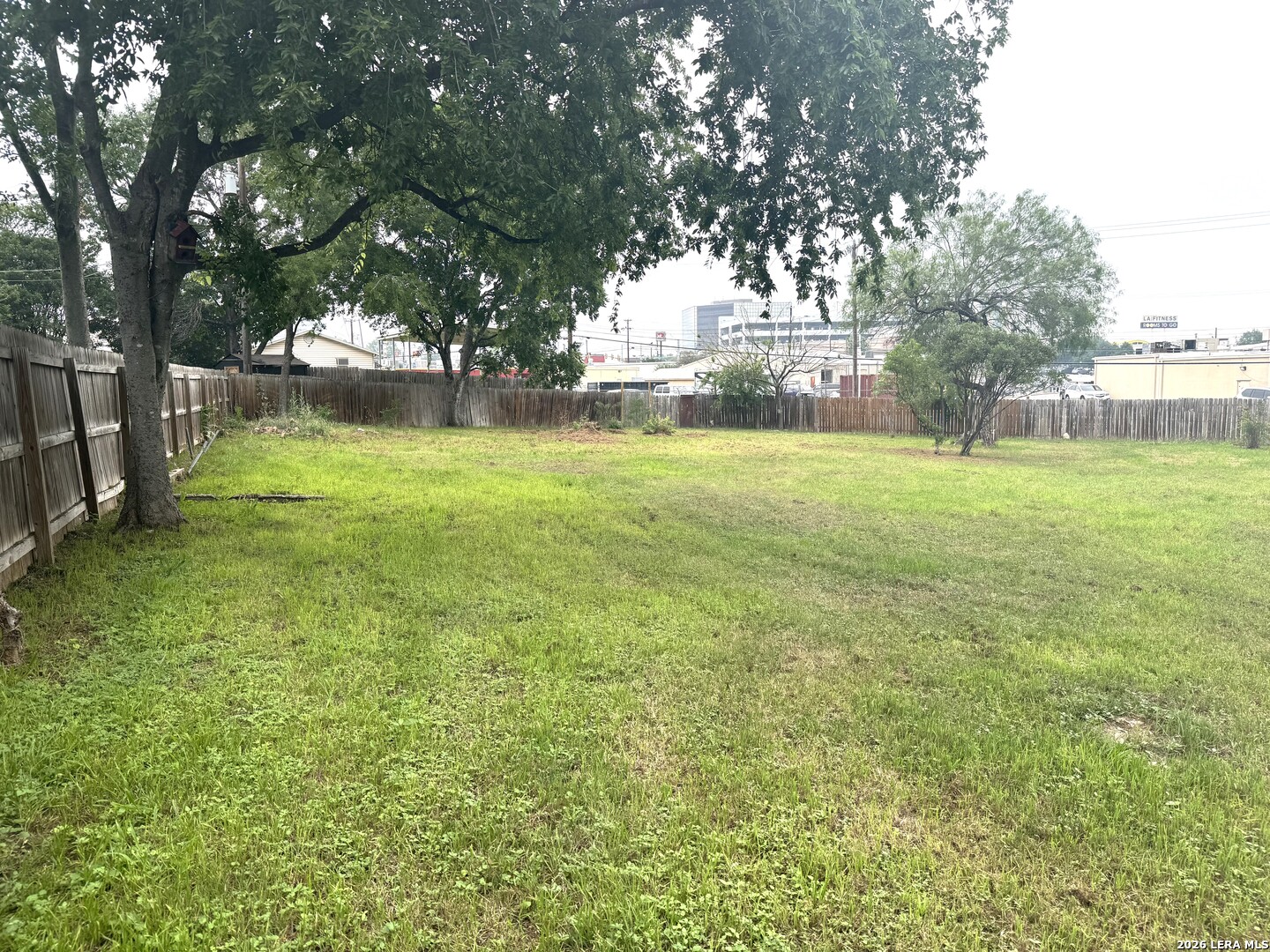 Castle Hills, TX 78213