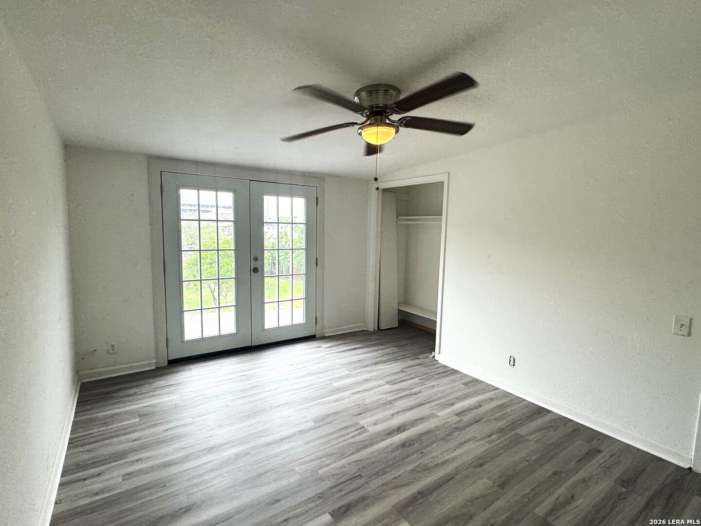 Castle Hills, TX 78213