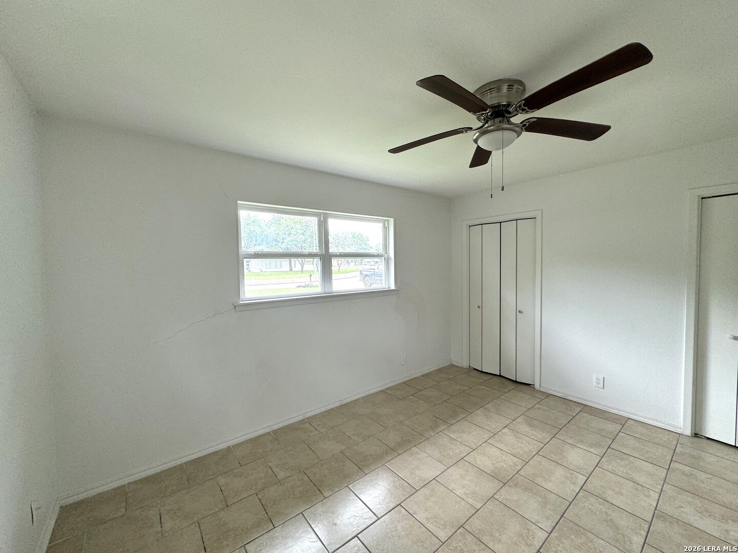 Castle Hills, TX 78213