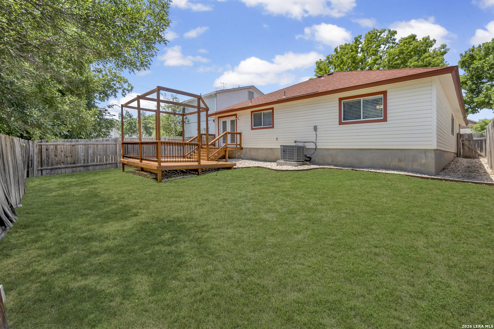 4527 Sherwood, San Antonio, TX 78217