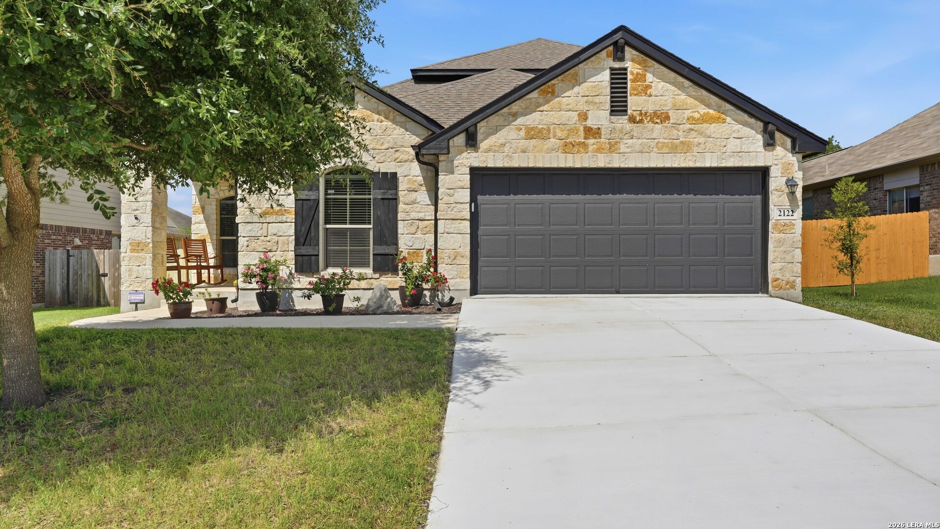 2122 Dragon Trl Listing Cover Image