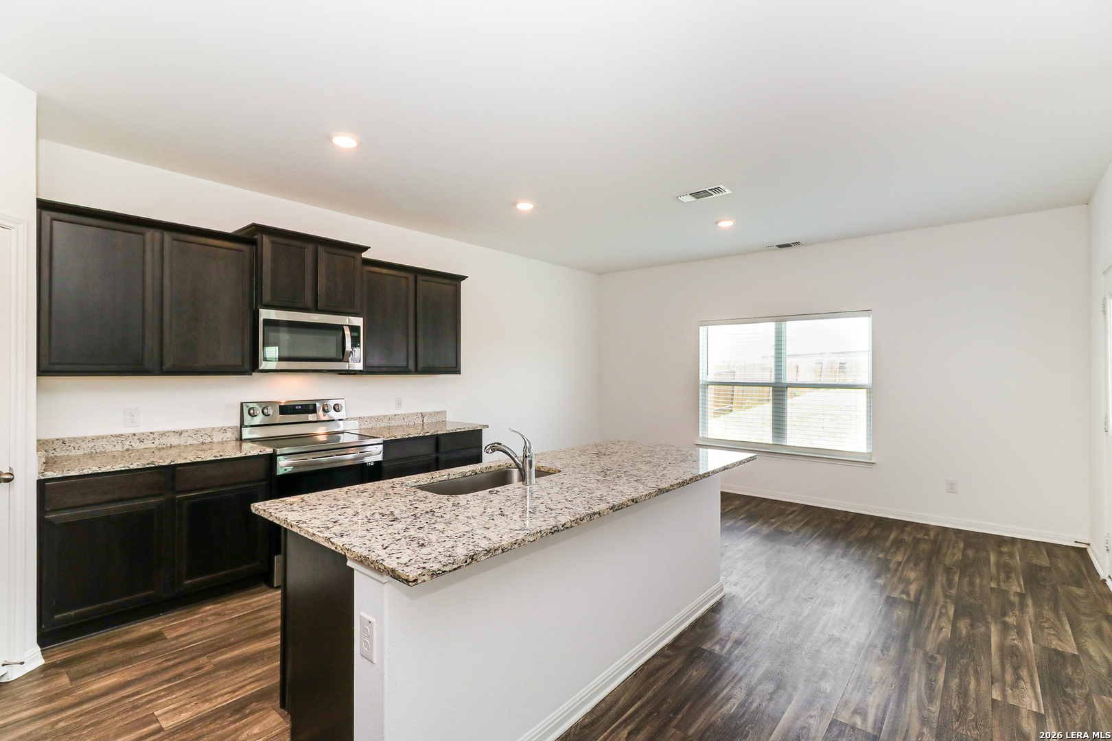 14101 PROSPECTOR WAY, Elgin, TX 78621
