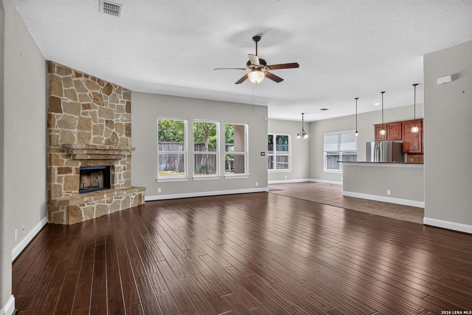 8419 SILENT CRK, San Antonio, TX 78255
