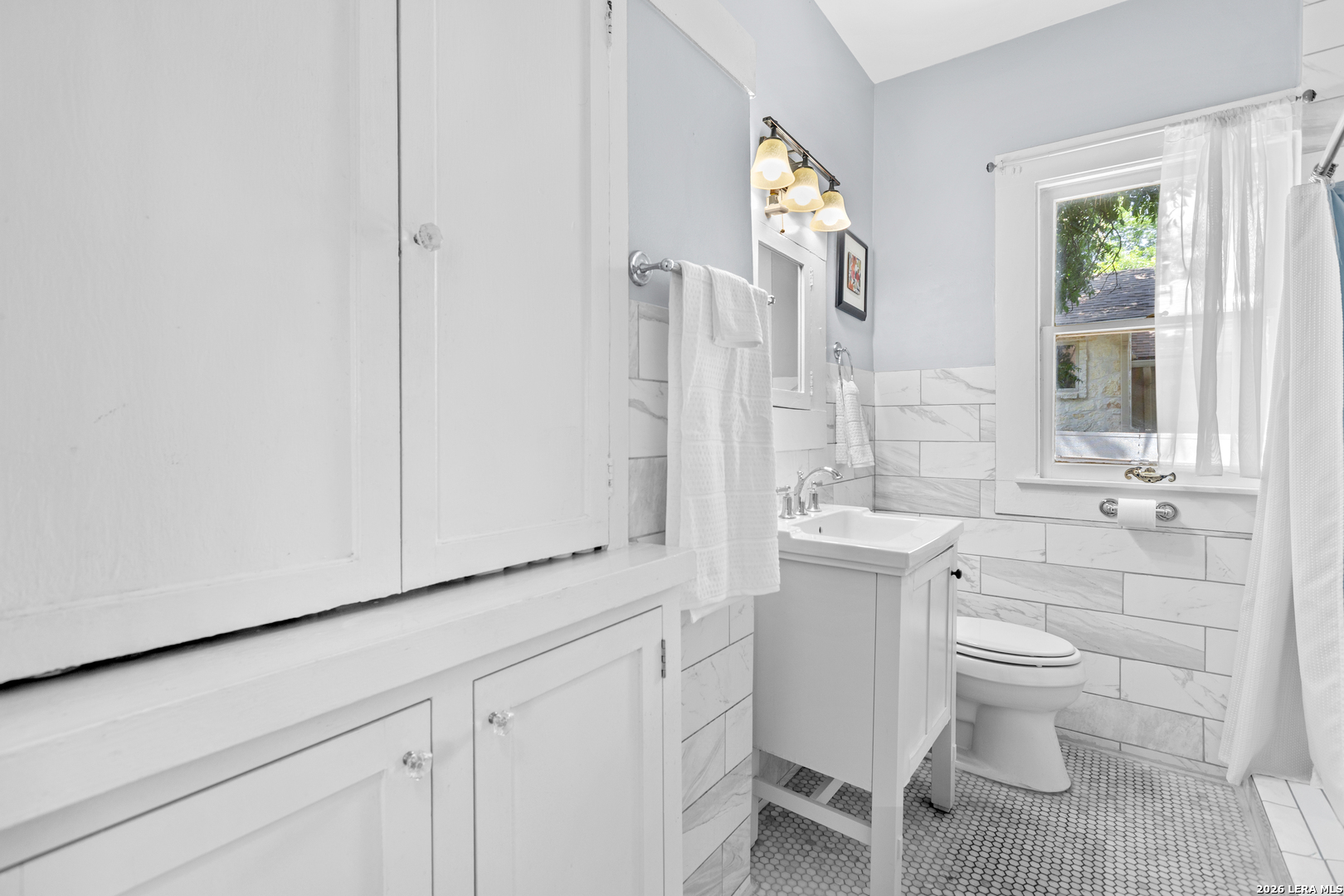 222 REDWOOD ST, Alamoheights, TX 78209