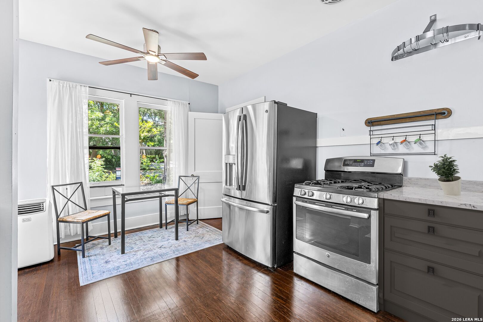 222 REDWOOD ST, Alamoheights, TX 78209