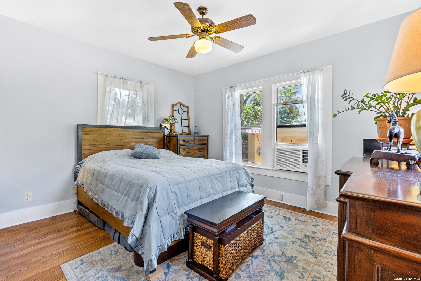 222 REDWOOD ST, Alamoheights, TX 78209
