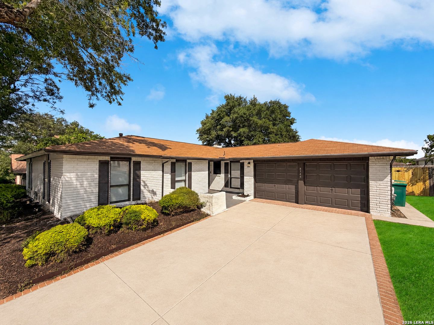 8346 Athenian Listing Cover Image