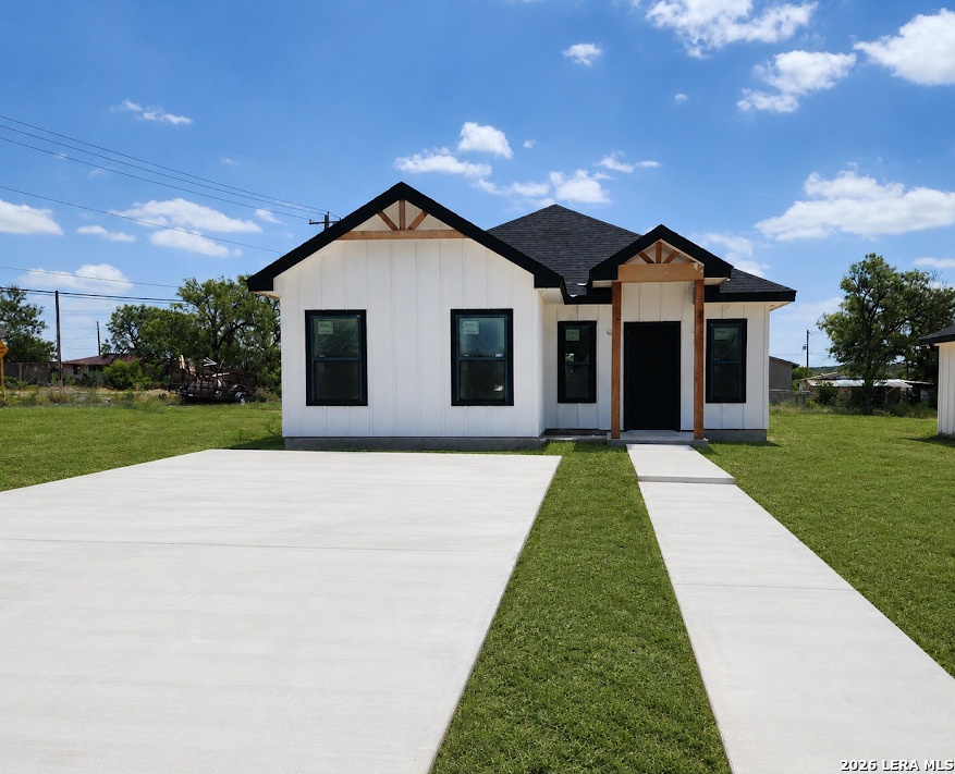 1st image of 2786 Rodriguez St #N/A, Eagle Pass, TX 78852 | MLS# 1979448