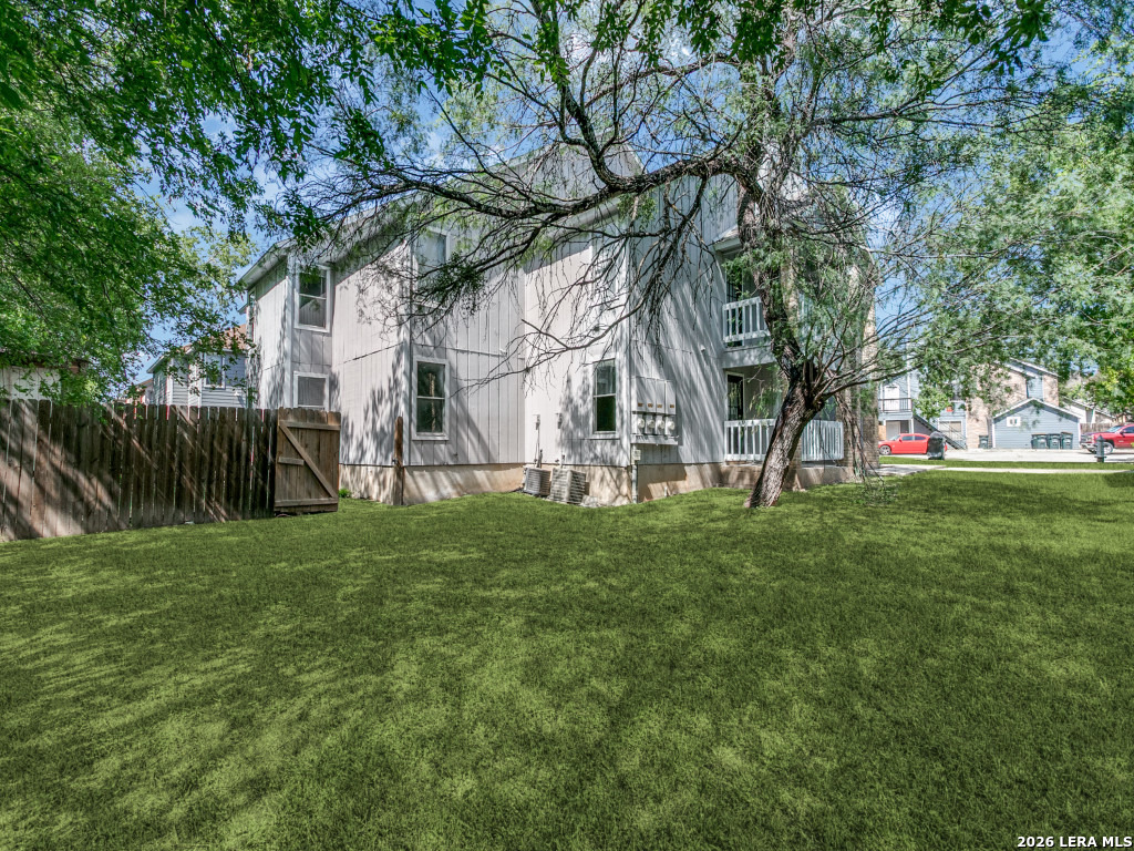 7519 Windsor Oaks, San Antonio, TX 78239