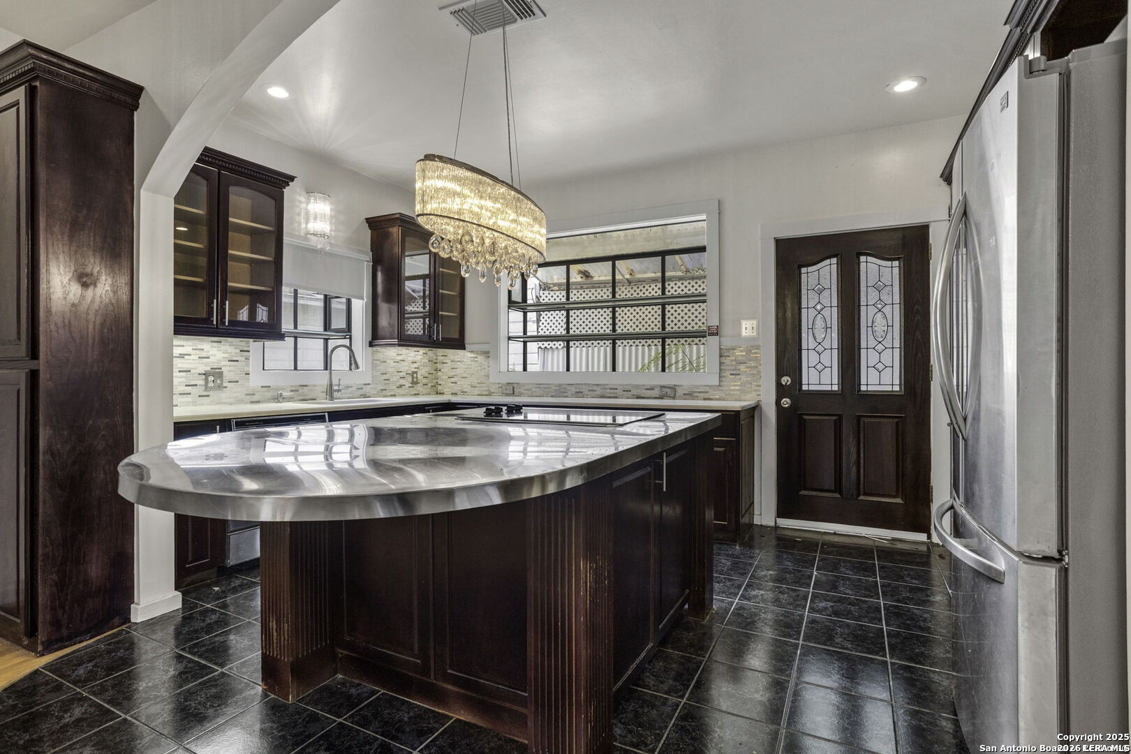527 KINGS CT, San Antonio, TX 78212