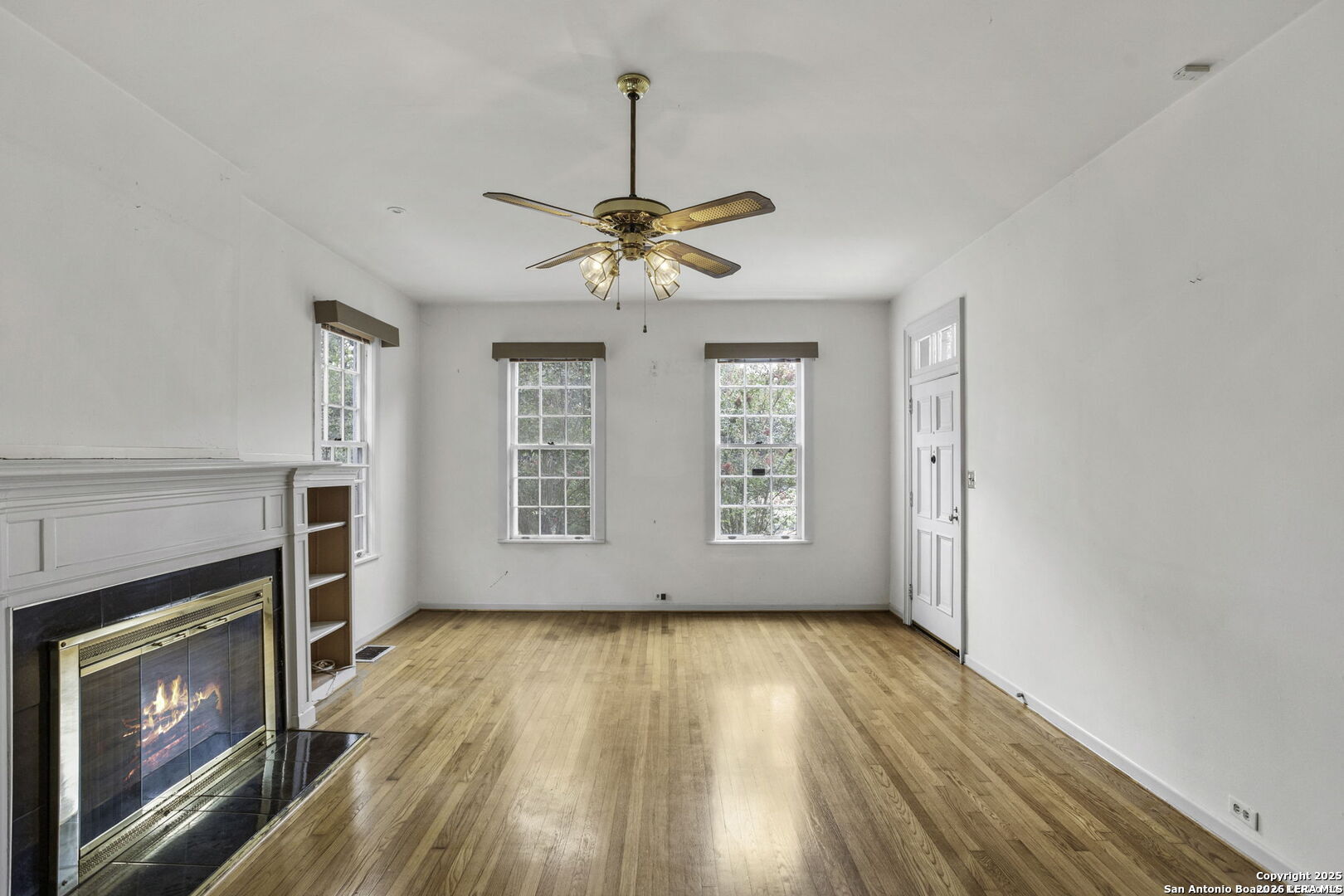 527 KINGS CT, San Antonio, TX 78212