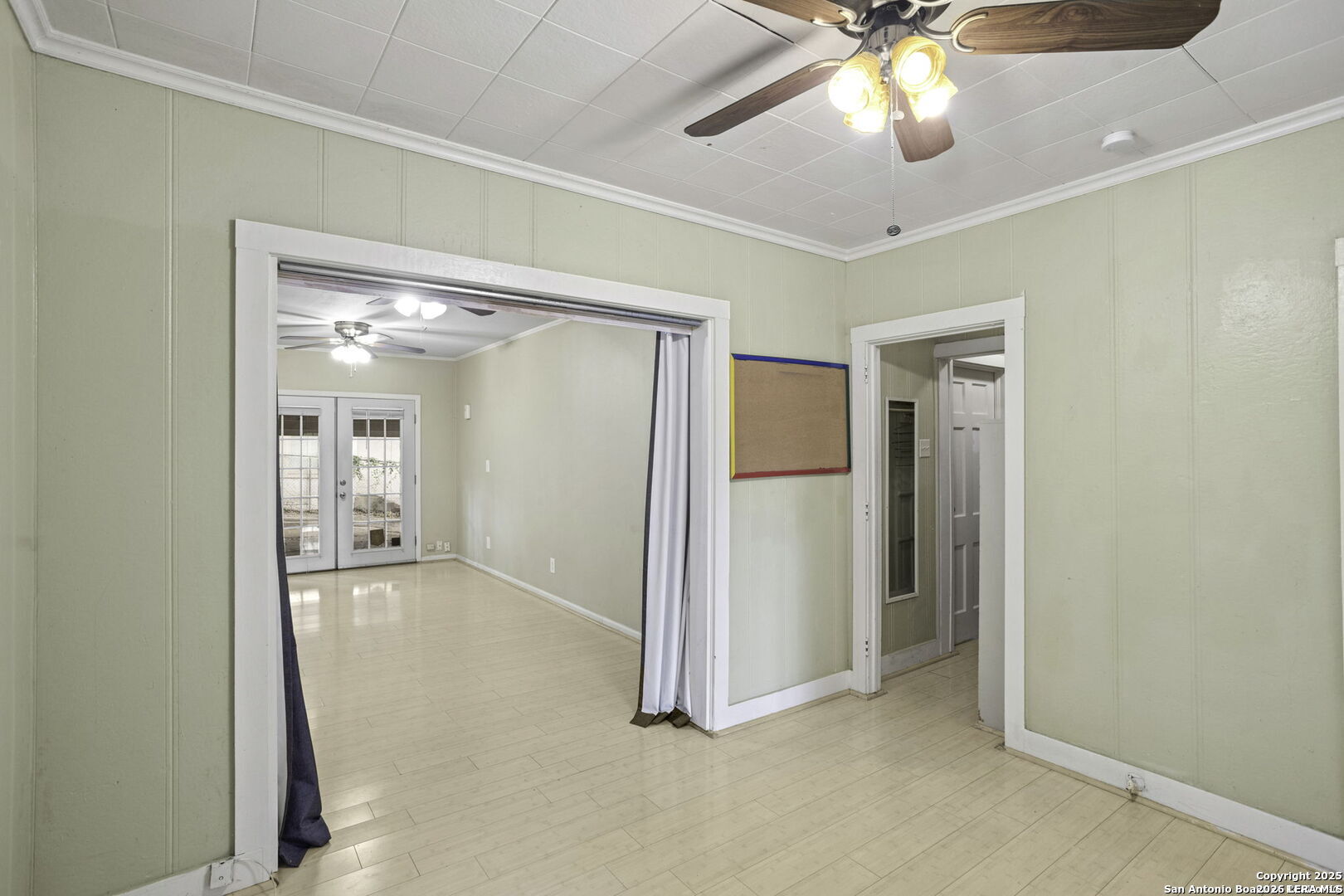 527 KINGS CT, San Antonio, TX 78212