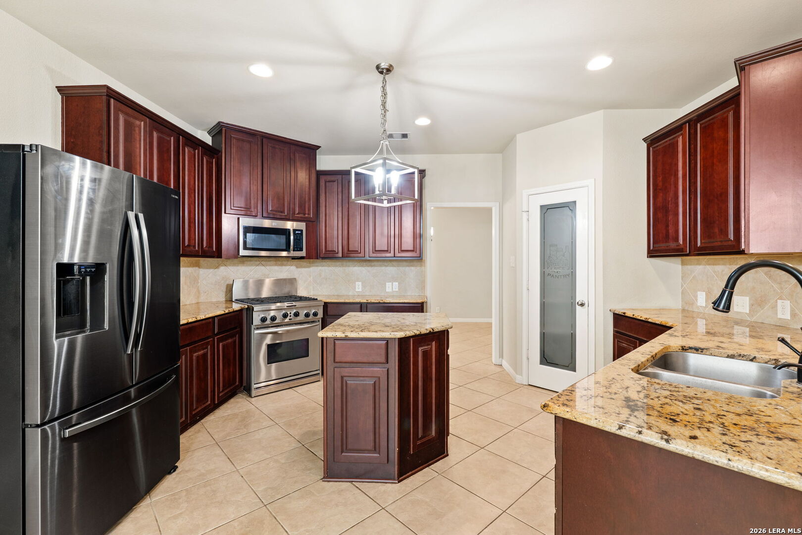 2602 Sierra Peak, San Antonio, TX 78261