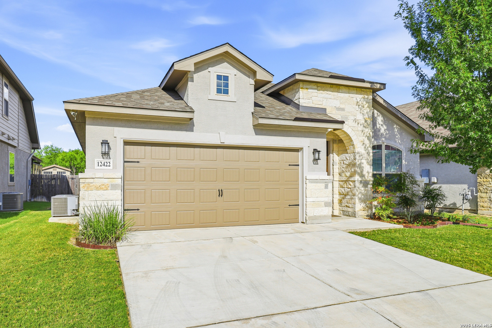 12422 Chena Lk