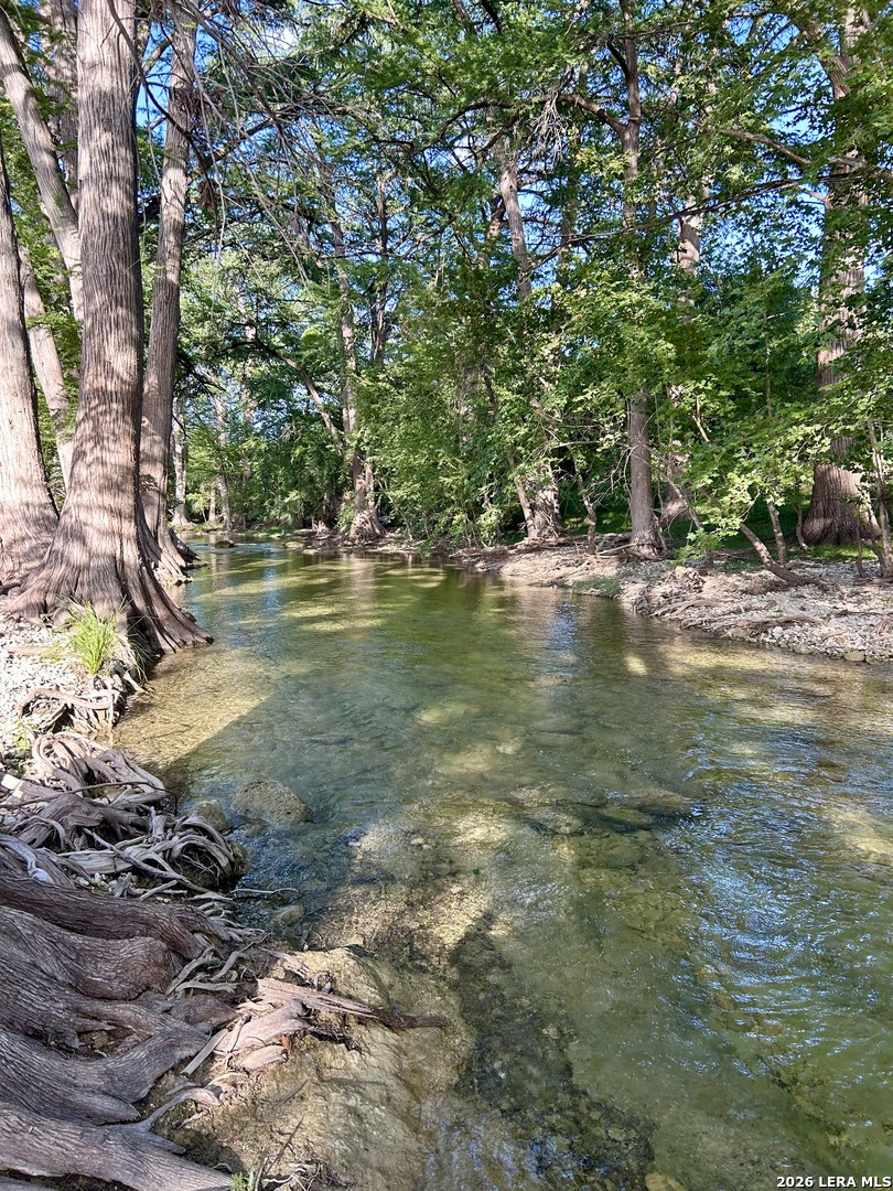 960 River Bend Listing Cover Image