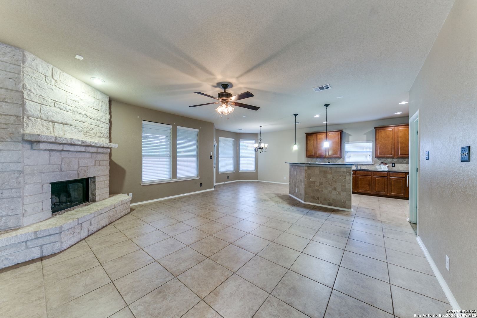 302 Eglington Way, Cibolo, TX 78108