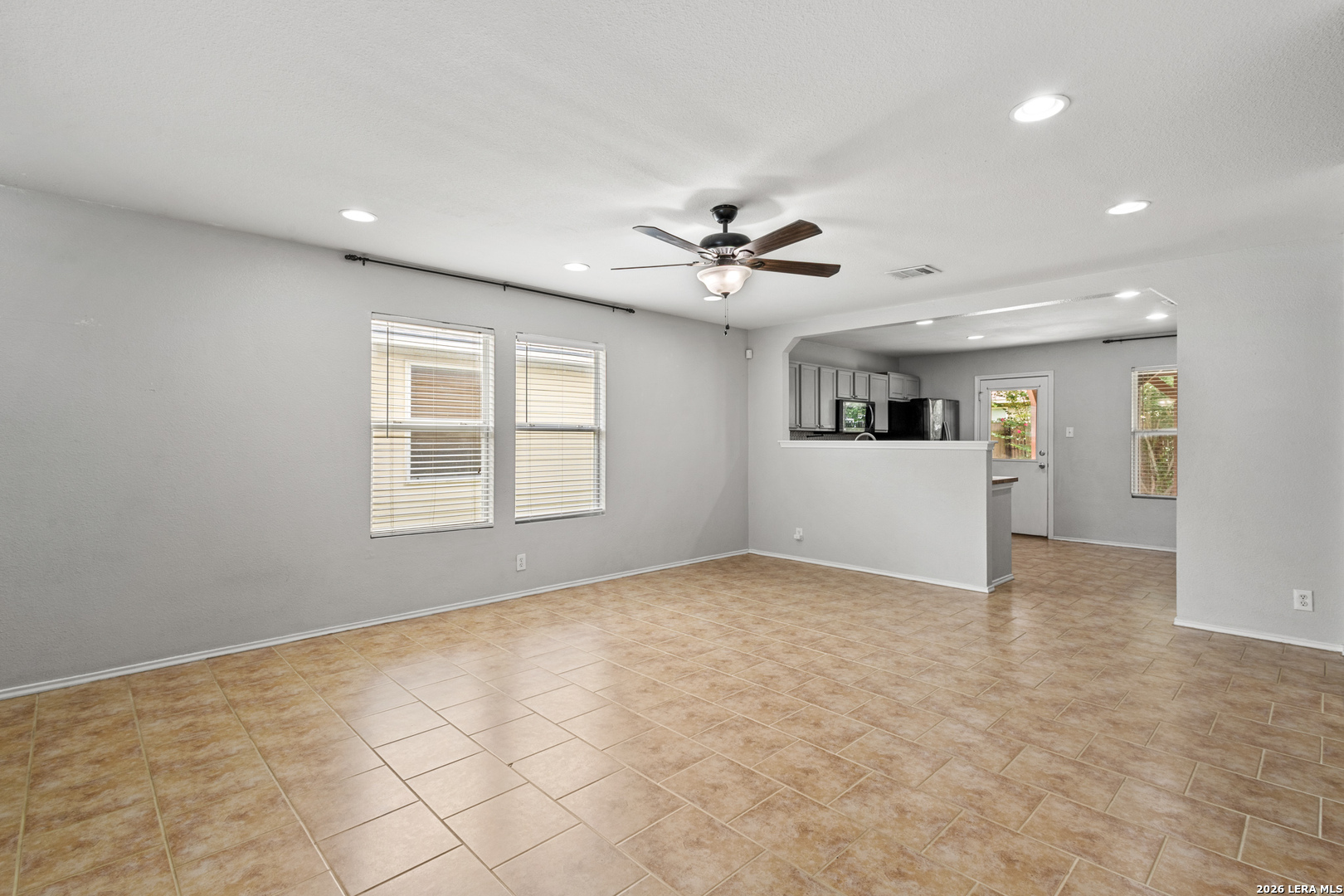 140 KATIE CT, Boerne, TX 78006
