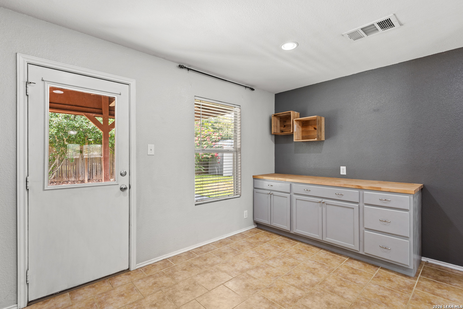 140 KATIE CT, Boerne, TX 78006