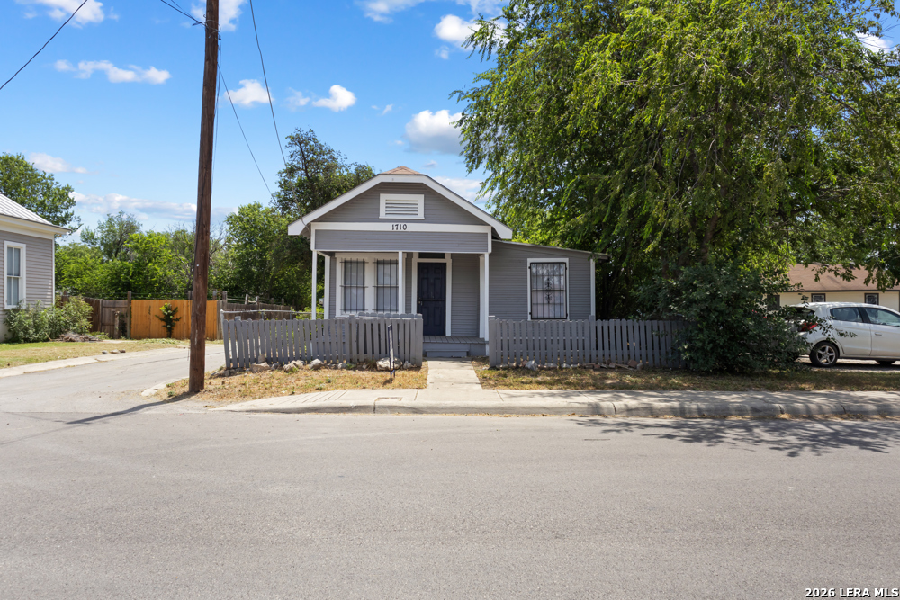 1710 Navidad St Listing Cover Image