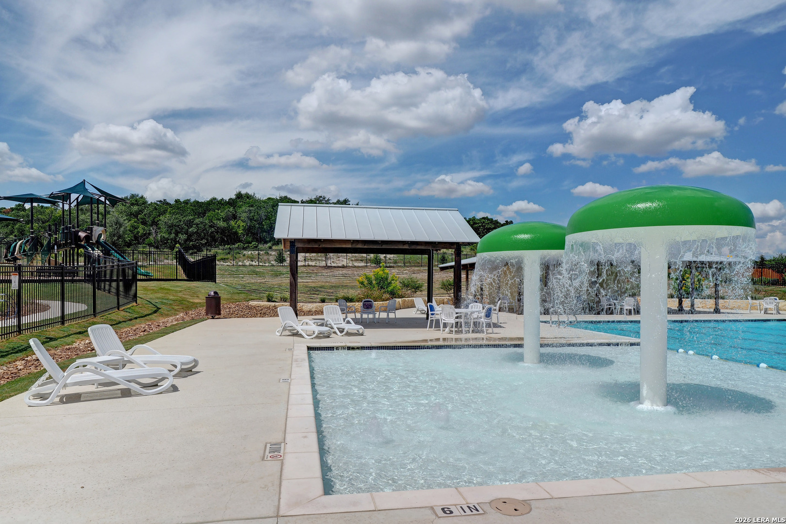2810 VISTABLUE LN, San Antonio, TX 78245