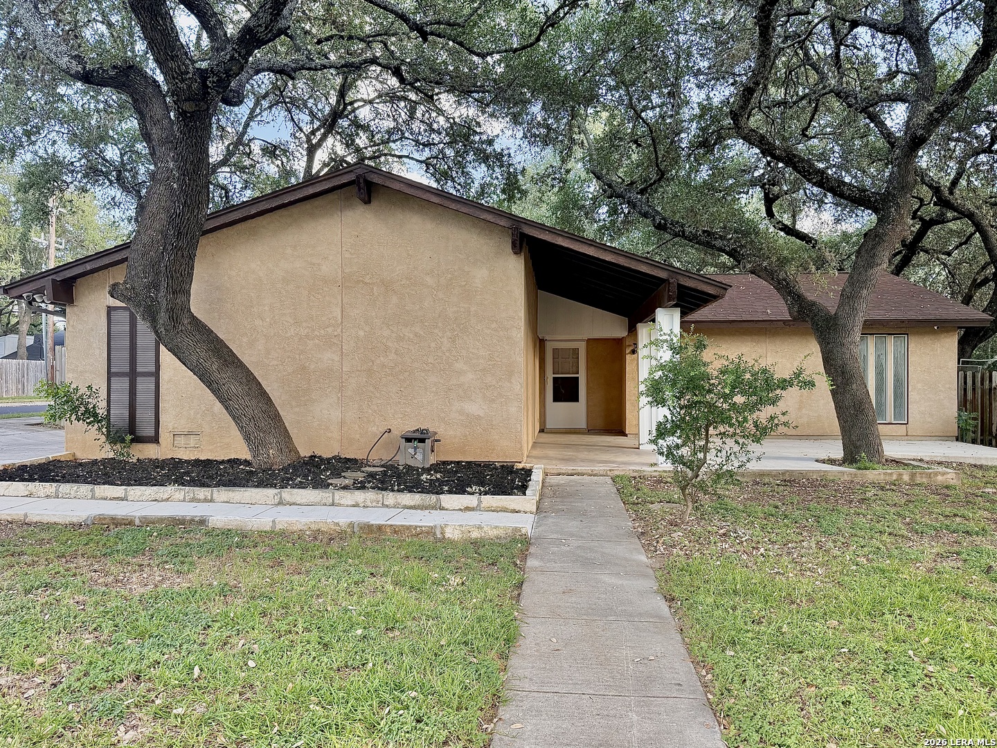 9322 Sturbridge Listing Cover Image