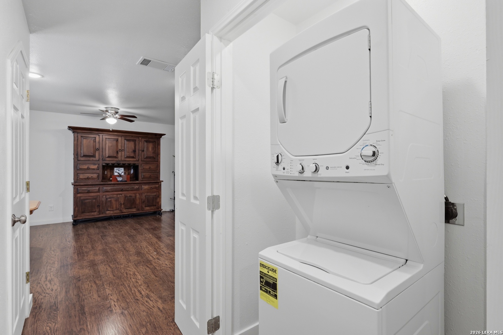 1535 W Laurel, San Antonio, TX 78201