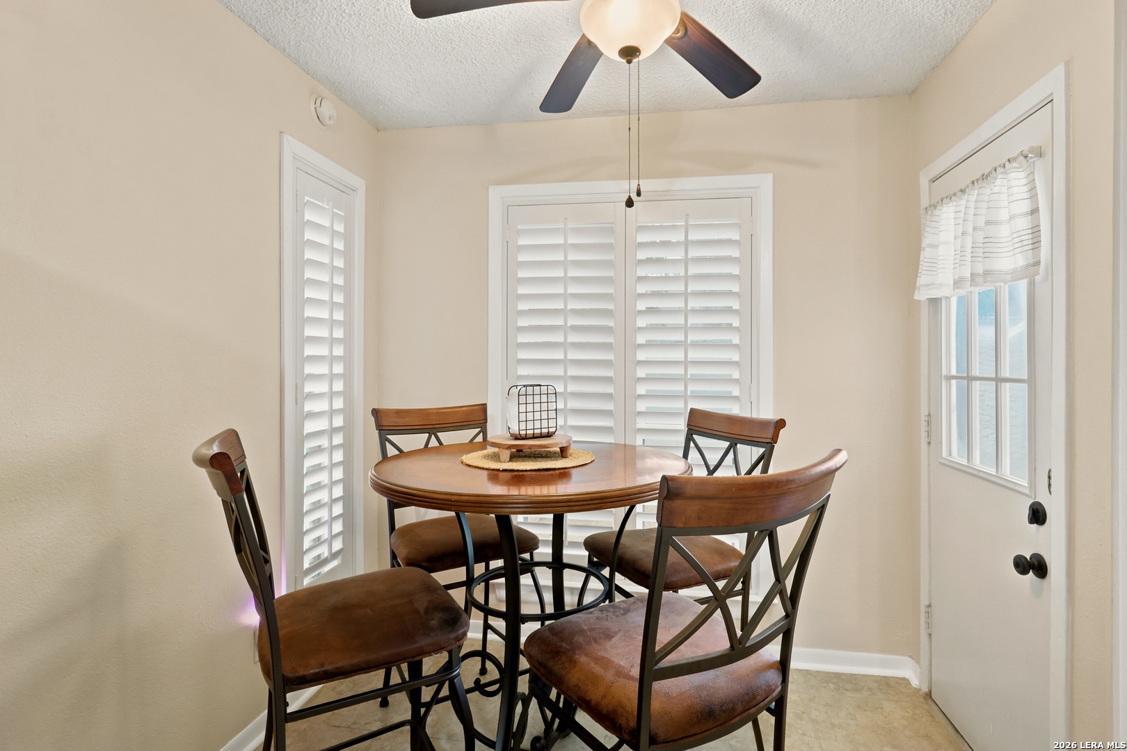 2255 Thousand Oaks Dr 103