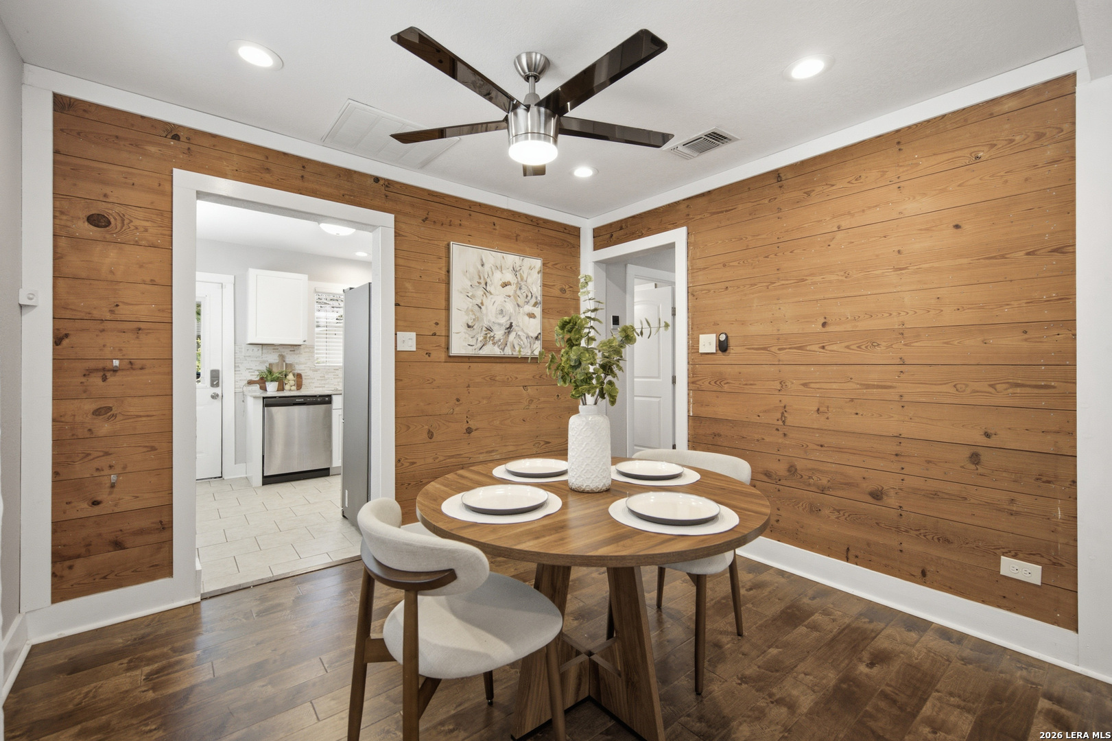 221 E FRENCH PL, San Antonio, TX 78212