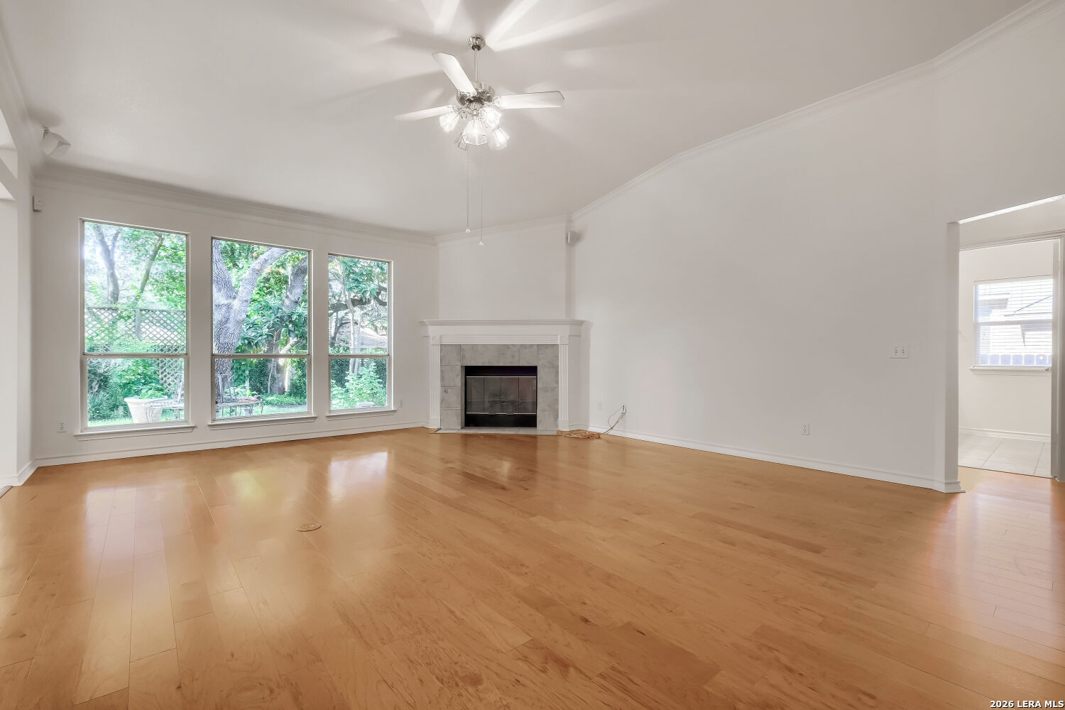 15634 Mission Crst, San Antonio, TX 78232