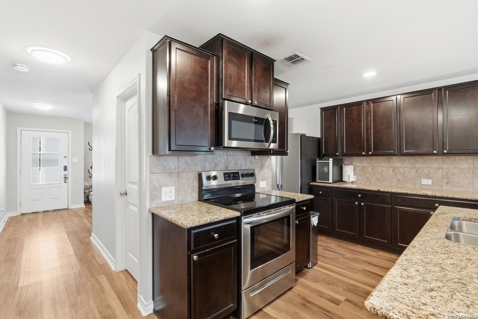 2811 DAVIS TRCE, San Antonio, TX 78245