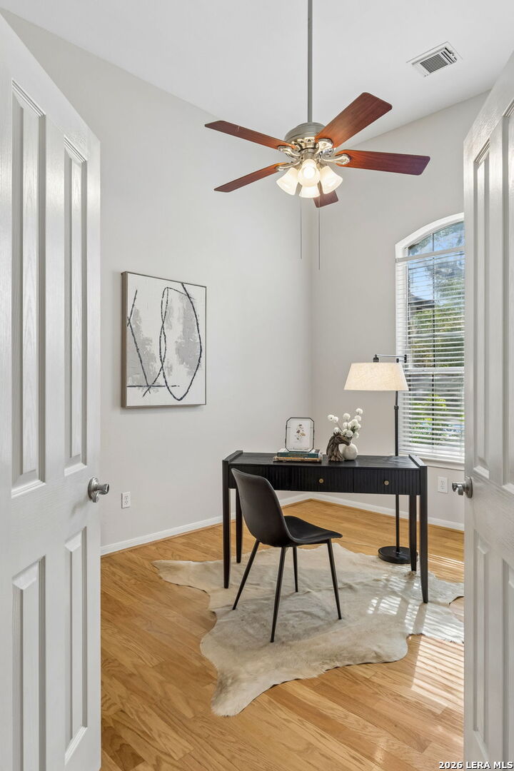 25003 Woodmont