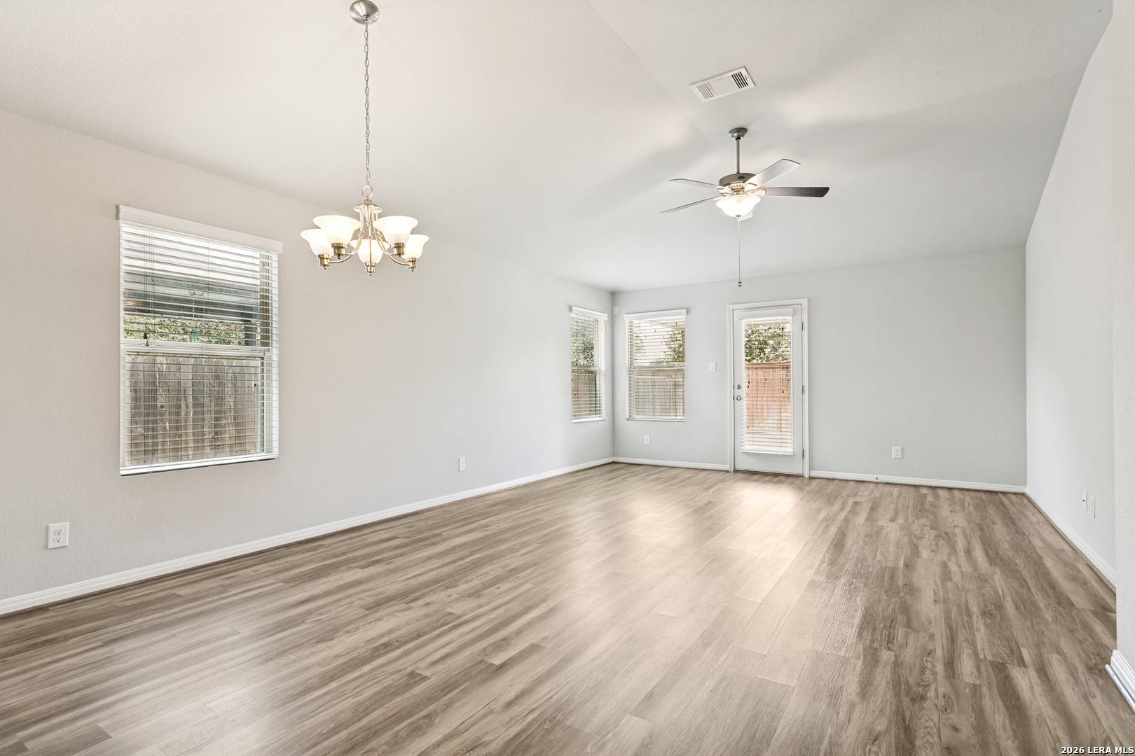 8603 Straight Oaks, San Antonio, TX 78254