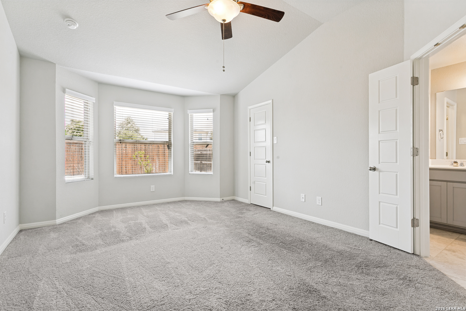 8603 Straight Oaks, San Antonio, TX 78254