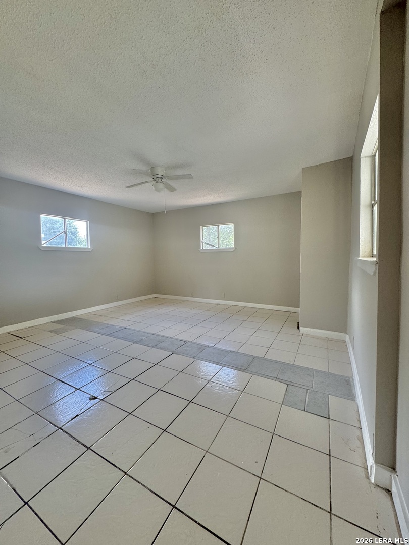 1923 Valencia, San Antonio, TX 78237