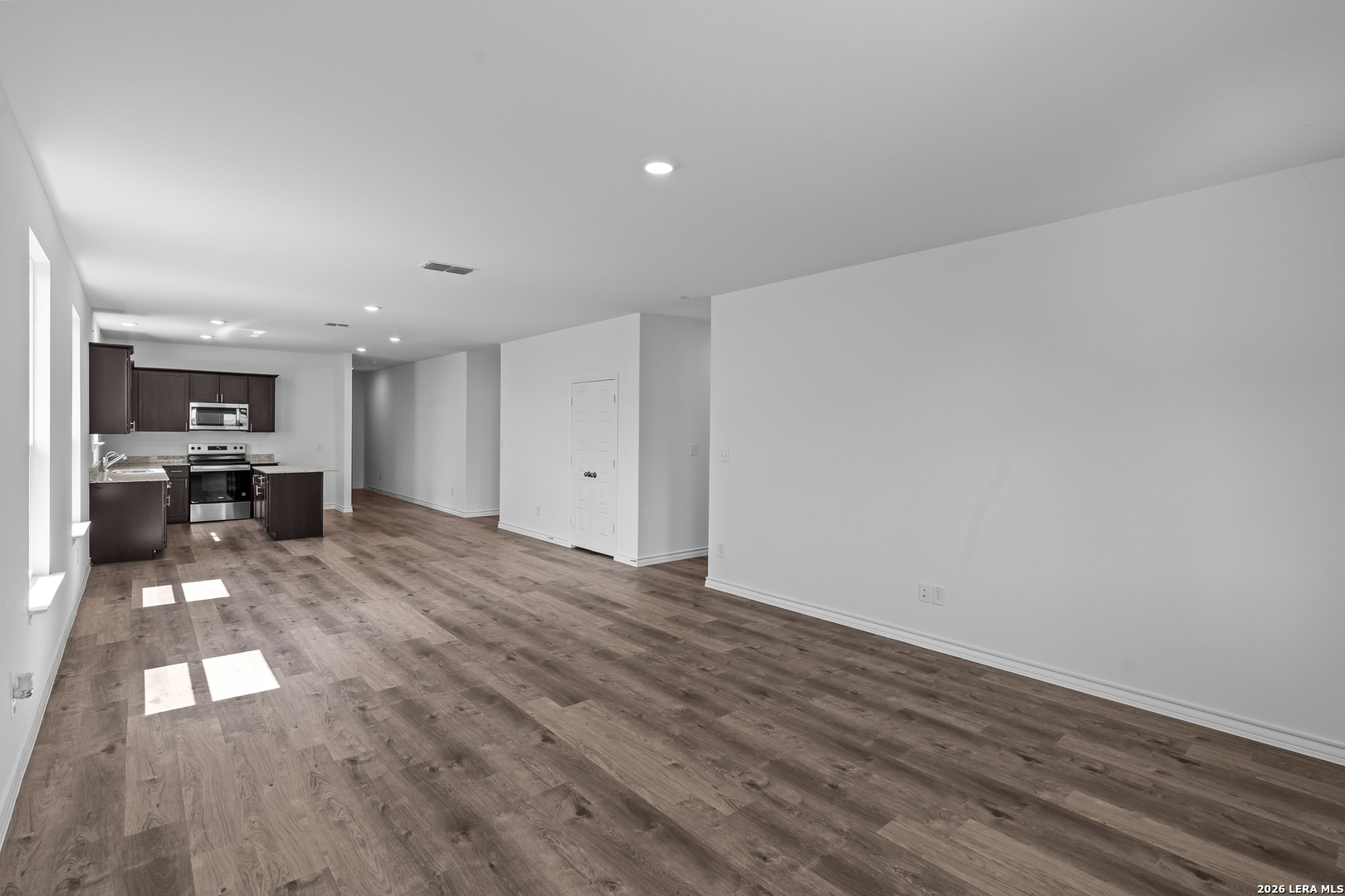 336 WILD CREEK RD, Seguin, TX 78155