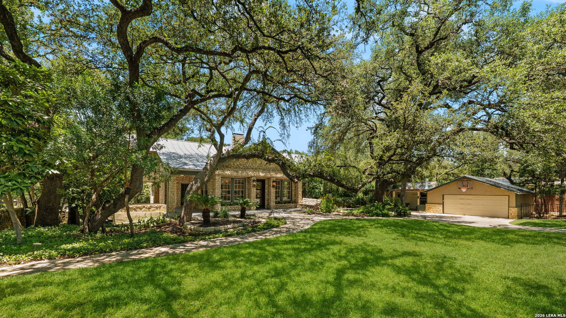 601 Castano Ave, Alamoheights, TX 78209