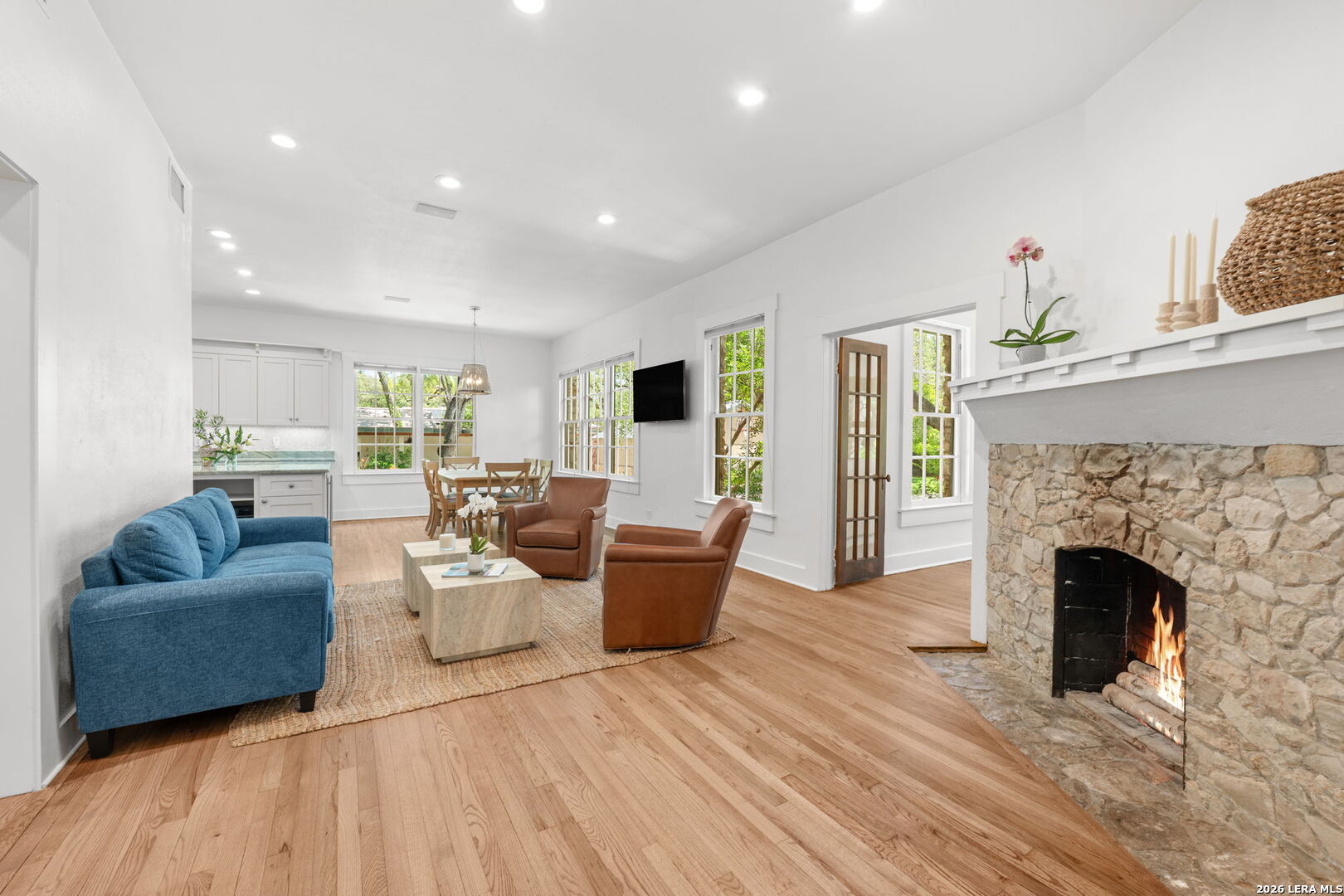 601 Castano Ave, Alamoheights, TX 78209