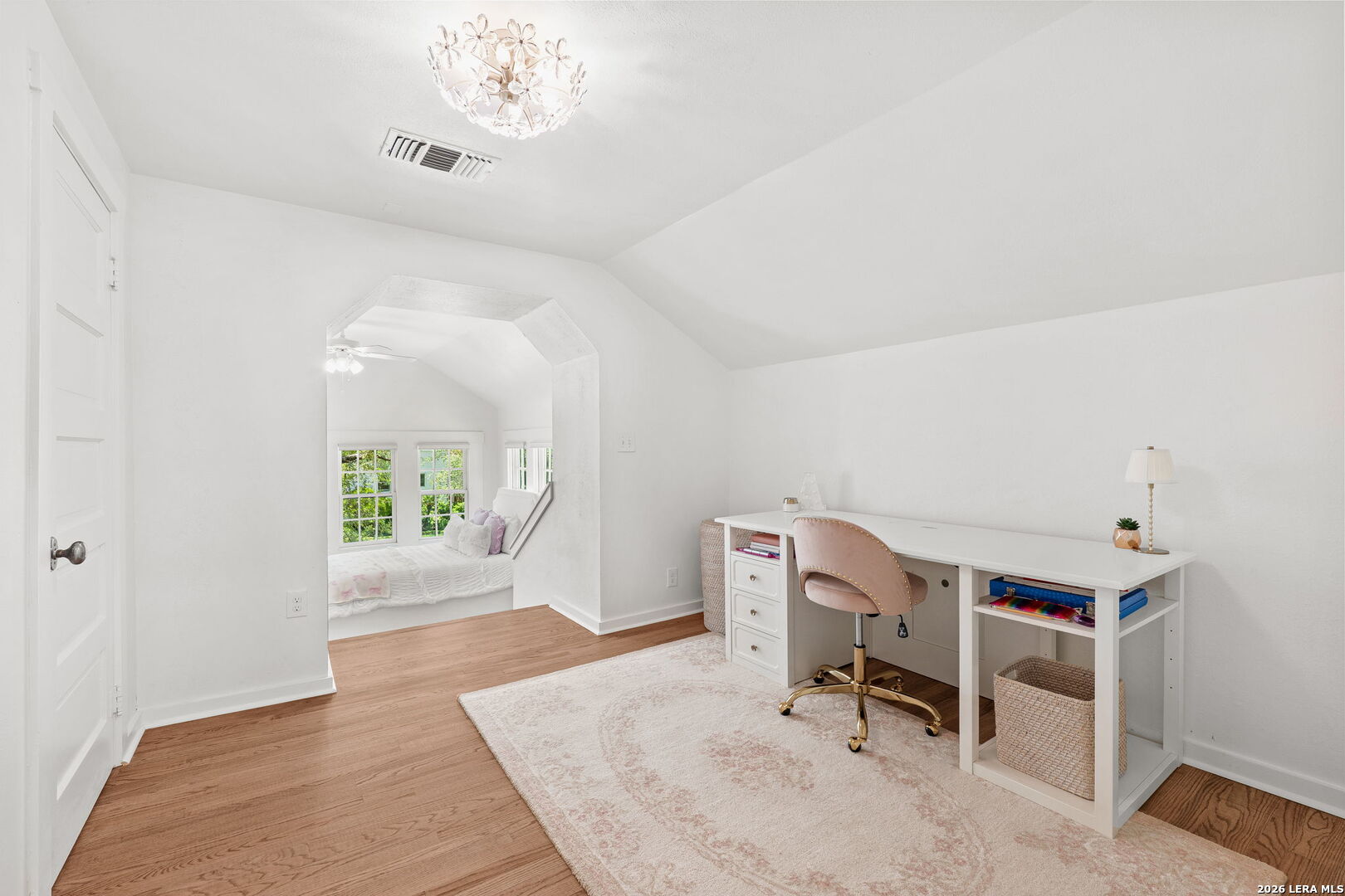 601 Castano Ave, Alamoheights, TX 78209
