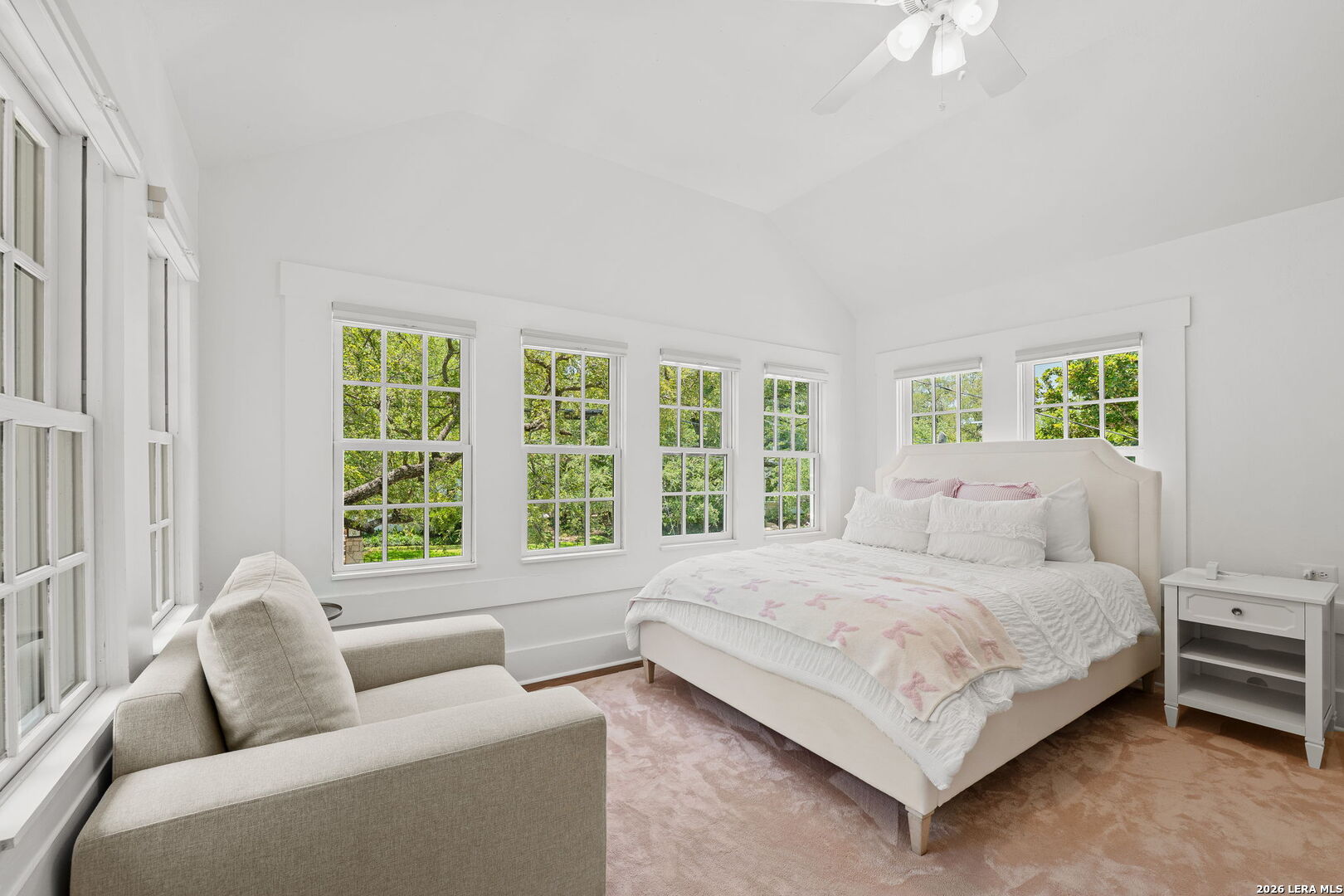 601 Castano Ave, Alamoheights, TX 78209