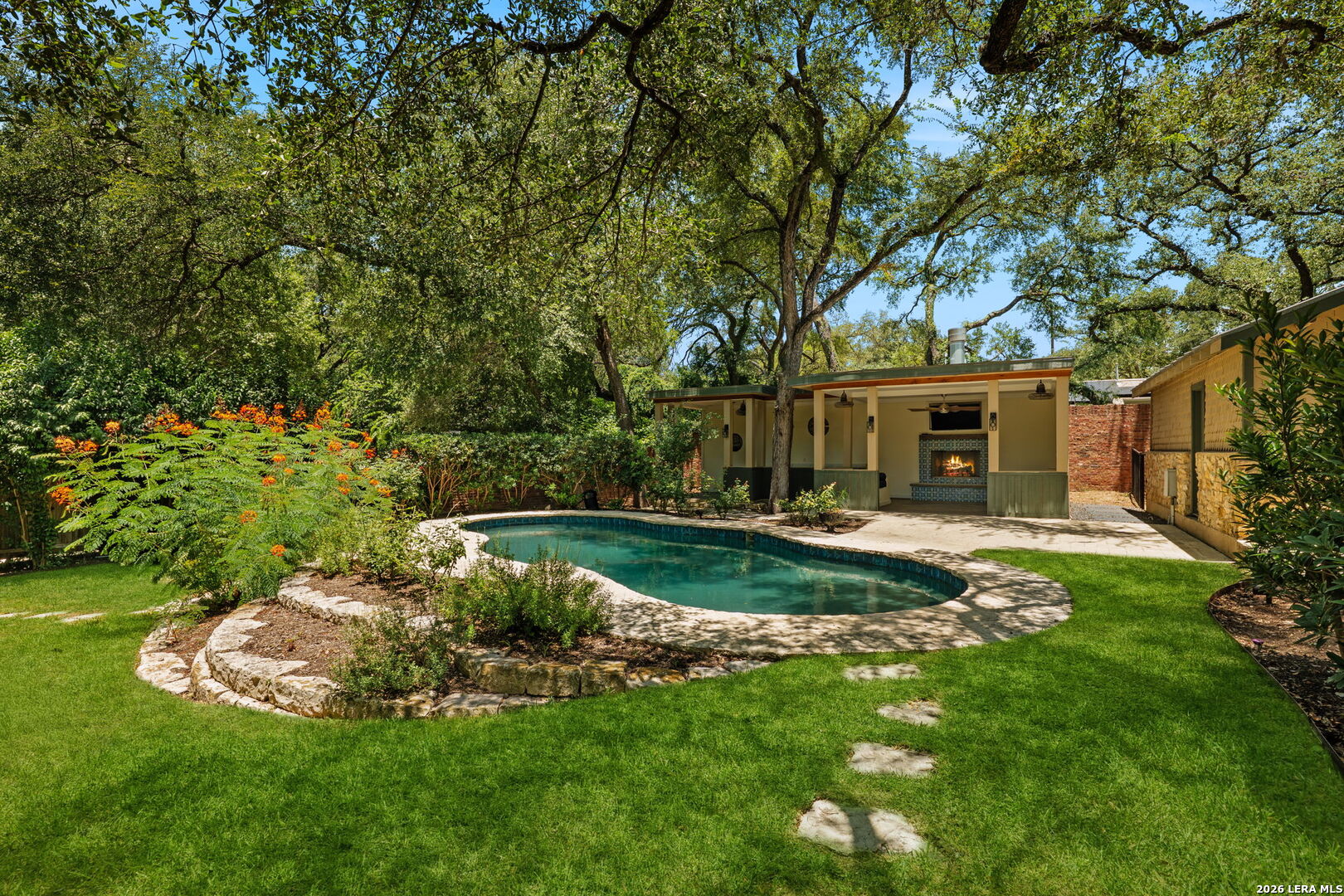 601 Castano Ave, Alamoheights, TX 78209