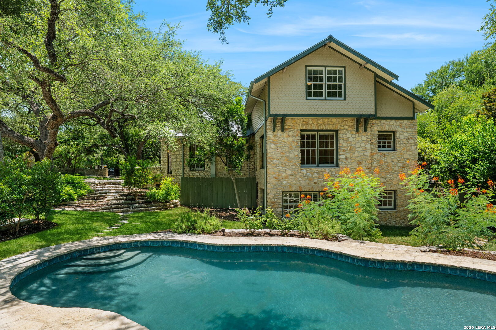 601 Castano Ave, Alamoheights, TX 78209