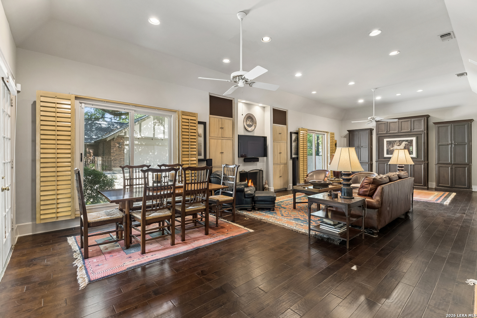 110 Geneseo Rd, Terrell Hills, TX 78209